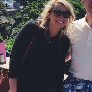 Meet your Posher, Jessica